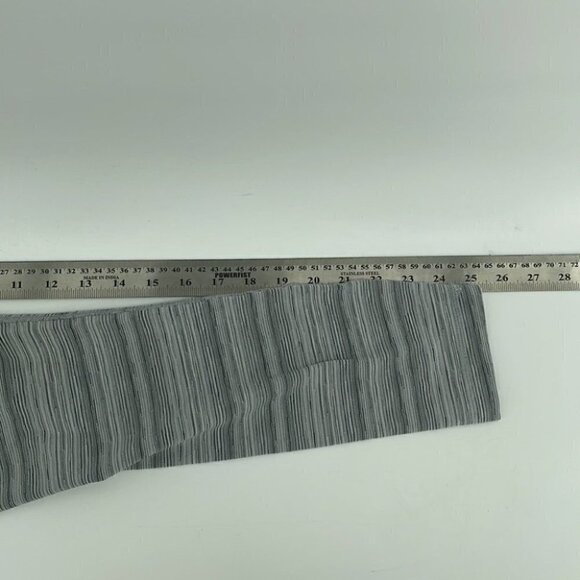 LULULEMON High Times PantCyber Stripe White Silver Fox sz 4 - Picture 9 of 10